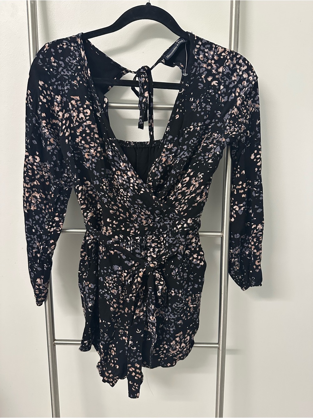 Abercrombie & Fitch Black Floral Wrap Romper with Pink & Lavender Speckle (NWOT)